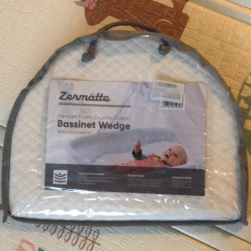 Bassinet Wedge Pillow